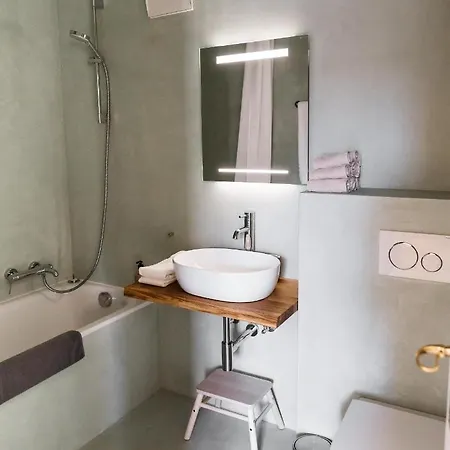 Hemma Hotel